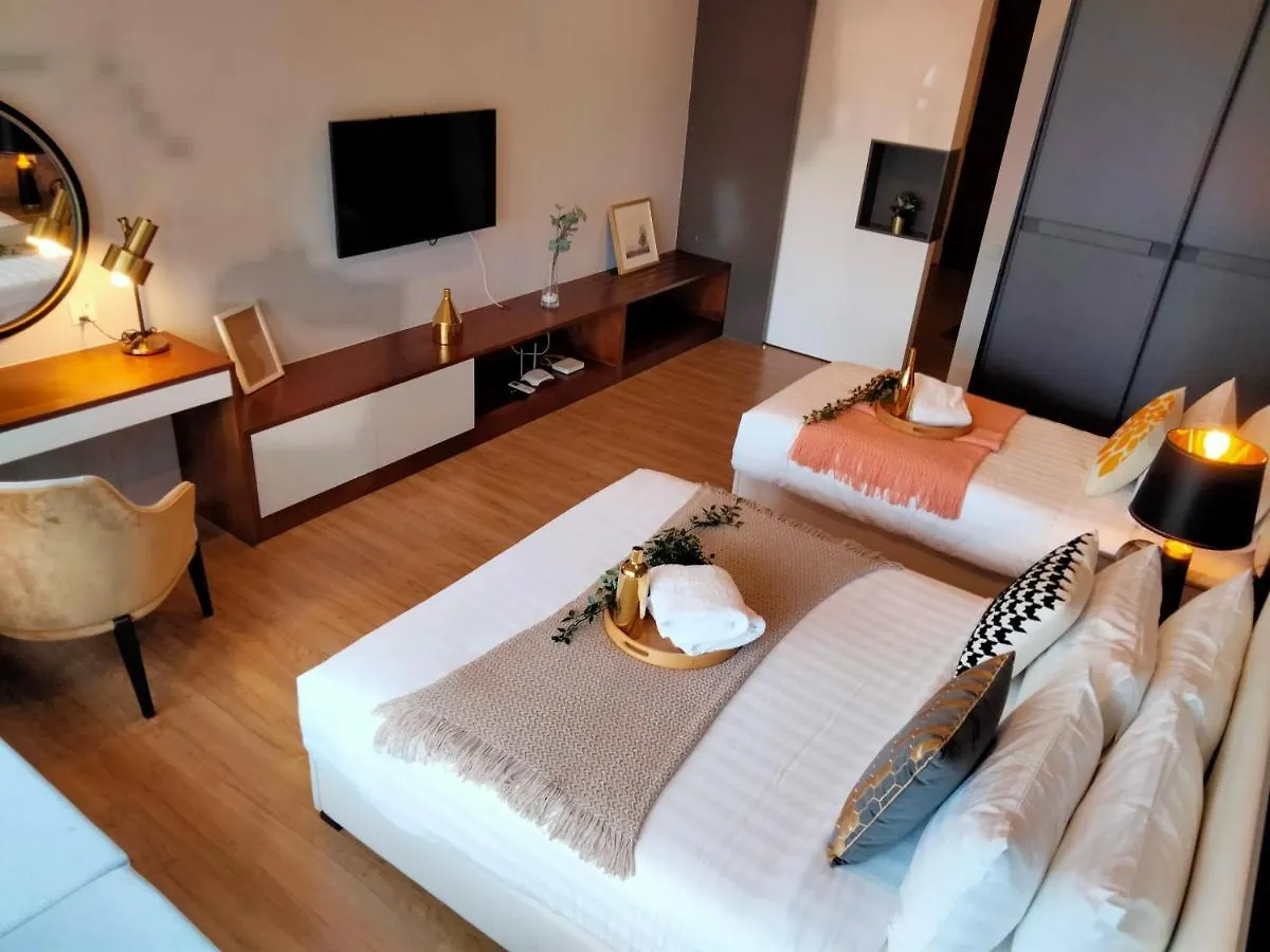 Ceylonz Suites Bukit Bintang I Homebrickz Kuala Lumpur Apartment