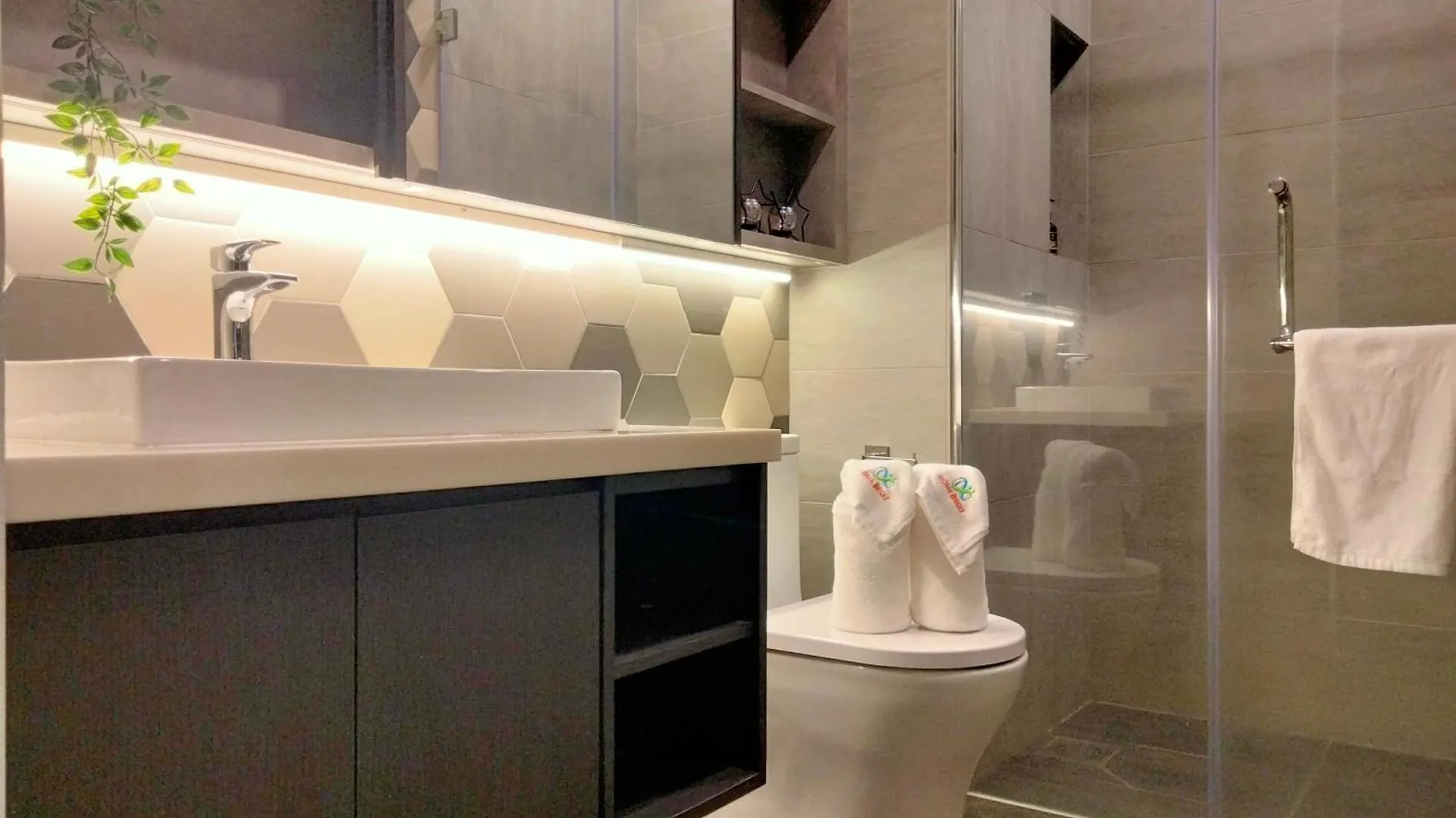 Ceylonz Suites Bukit Bintang I Homebrickz Kuala Lumpur